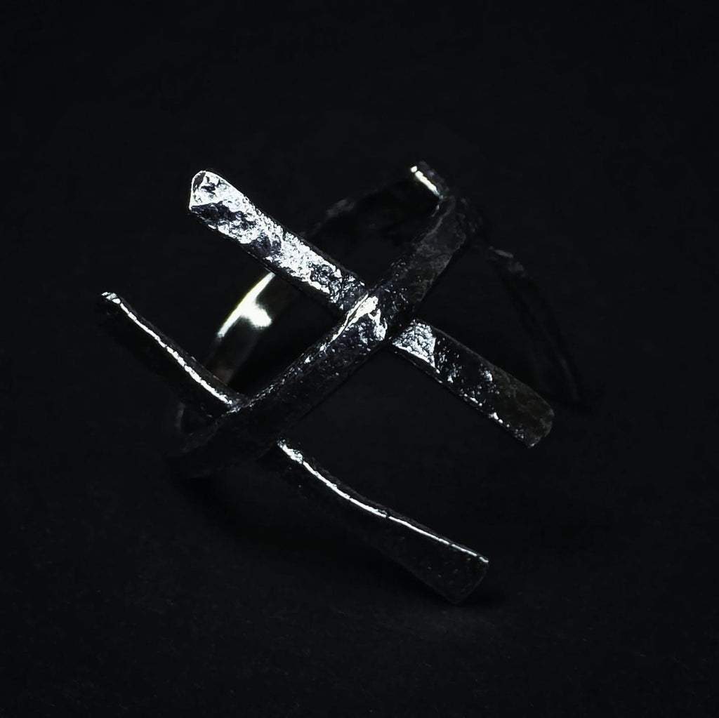 LUCKY Ring